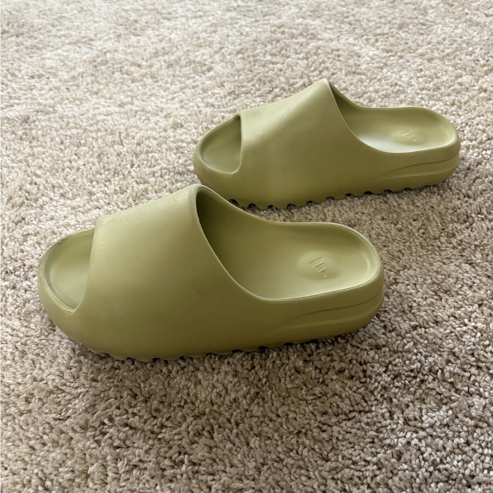 Authentic ‘Resin’ YEEZY Slides